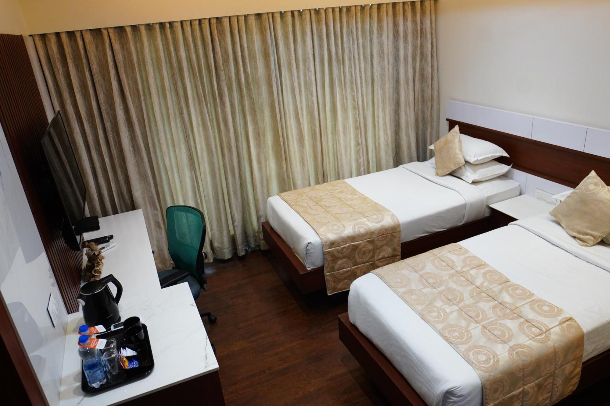 Chola Serviced Apartment Tiruchirappalli Exterior foto